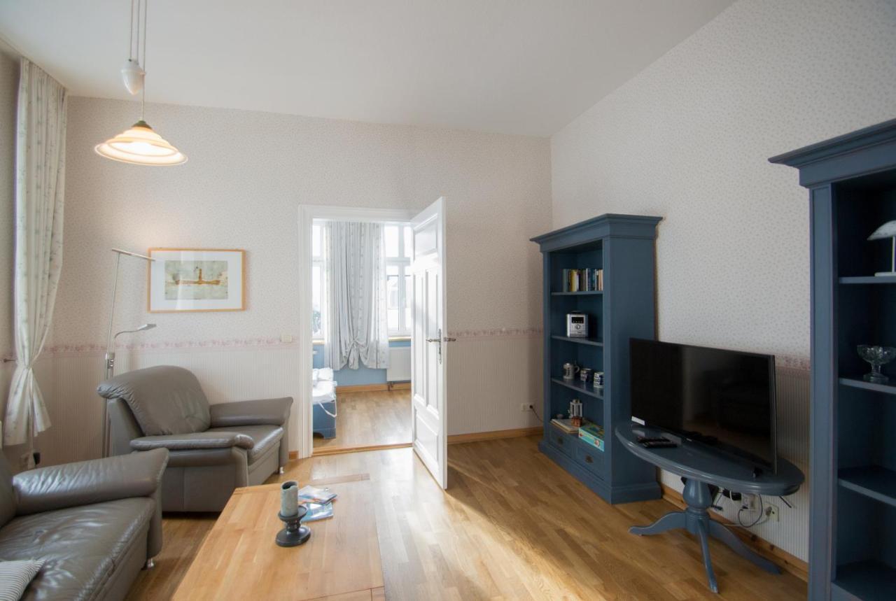 Haus Borgwardt Im Ostseebad Goehren Goehren  Eksteriør billede